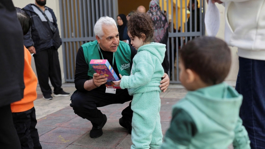 Israel tăng cường tấn công tại miền Nam Lebanon