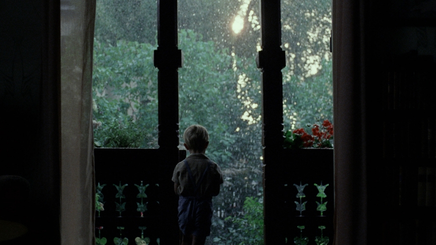 “Sentimental Value” với 9 đề cử Oscar hé lộ chuyện gia đình nhiều tầng cảm xúc