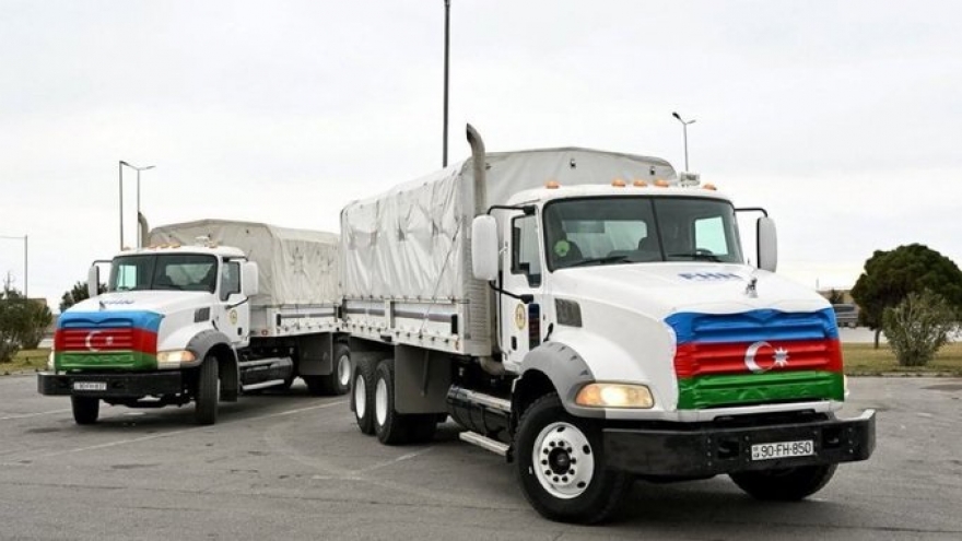 Azerbaijan gửi viện trợ tới Iran