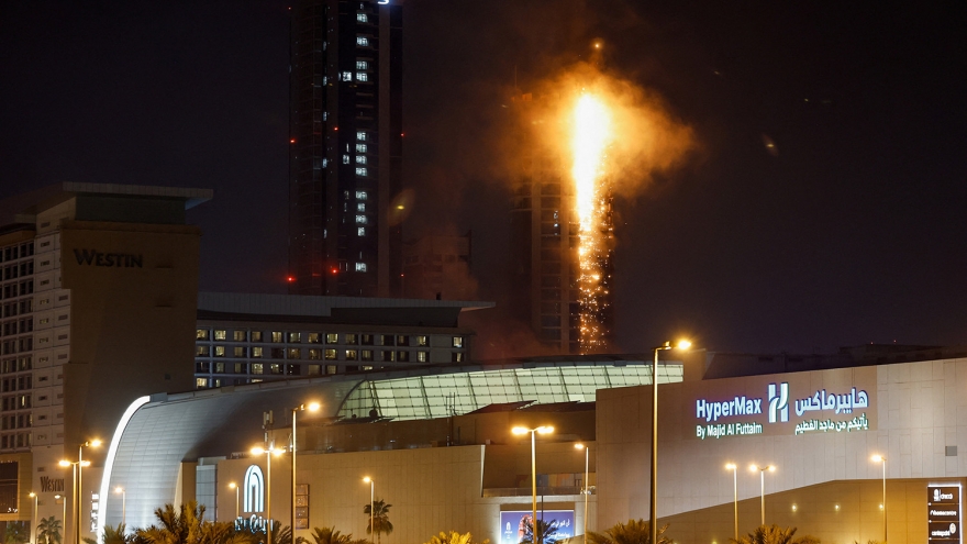 Iran tuyên bố tấn công 27 cơ sở quân sự Mỹ, tiếp tục đáp trả Israel