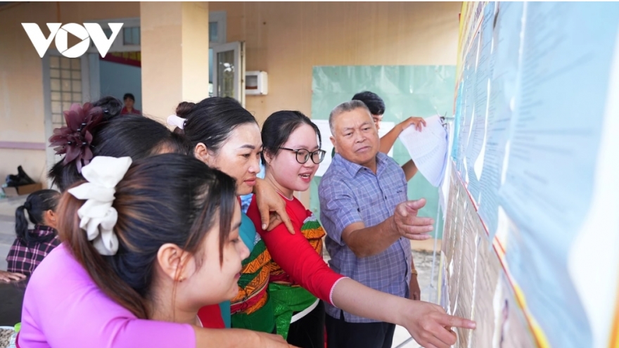 Cam kết trước cử tri không thể là “lời nói gió bay"