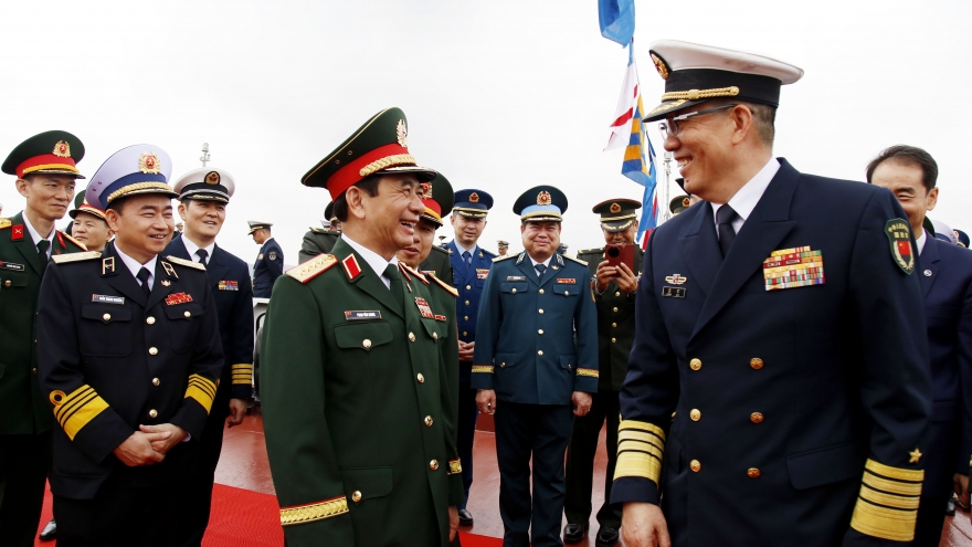 Hải quân Việt Nam - Trung Quốc bắt đầu tuần tra liên hợp lần thứ 40