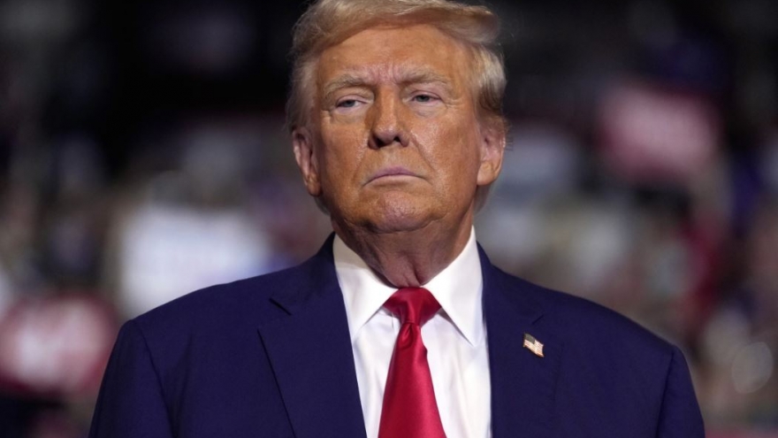 Ông Trump yêu cầu Iran đình chỉ chương trình tên lửa trong vòng 5 năm