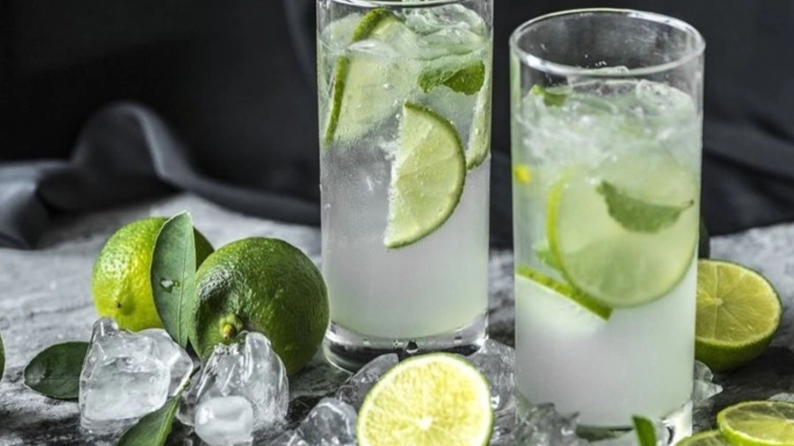 Nước chanh có giúp giảm acid uric, điều trị bệnh gout?