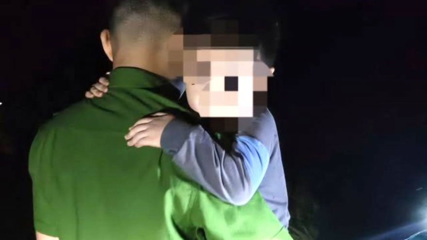 Tìm thấy bé trai 5 tuổi ở Huế mất tích trong đêm