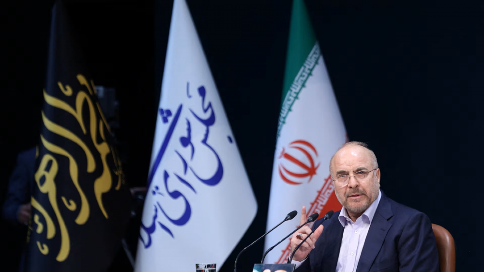 Toàn cảnh quốc tế trưa 21/4: Iran chuẩn bị "quân bài mới" đáp trả đe dọa của Mỹ