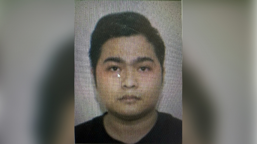 Công an Hà Nội truy tìm đối tượng tổ chức cho người ở lại Việt Nam trái phép