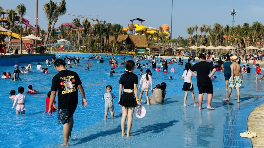 Công viên nước đạt kỷ lục thế giới tại Vũng Tàu ưu đãi cho sinh viên