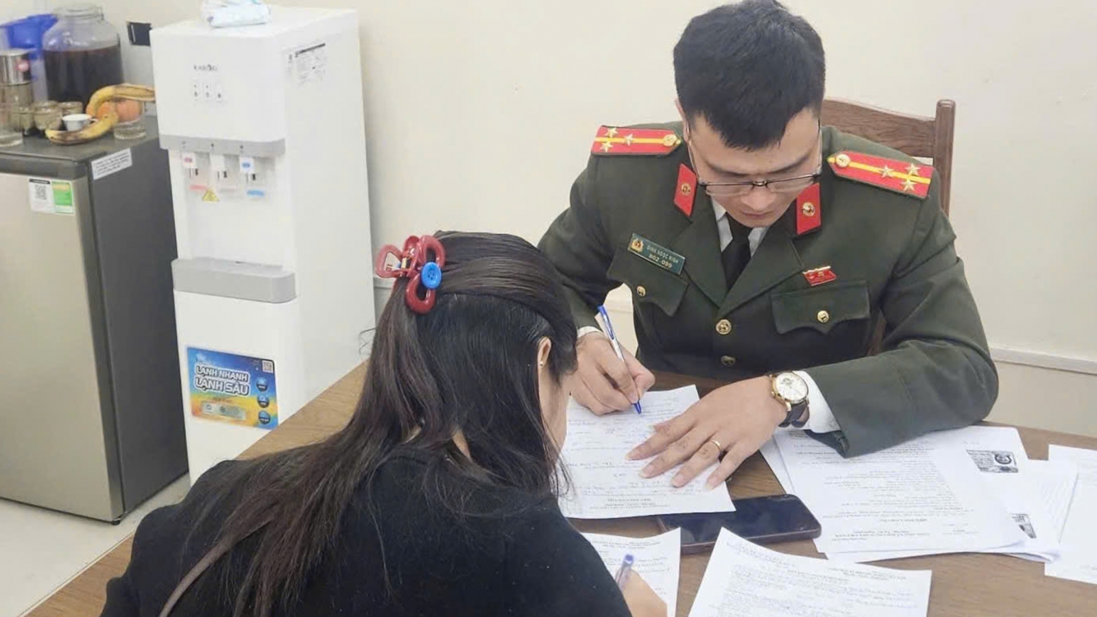 Đăng tin sai về bầu cử Quốc hội, người phụ nữ bị phạt 7,5 triệu