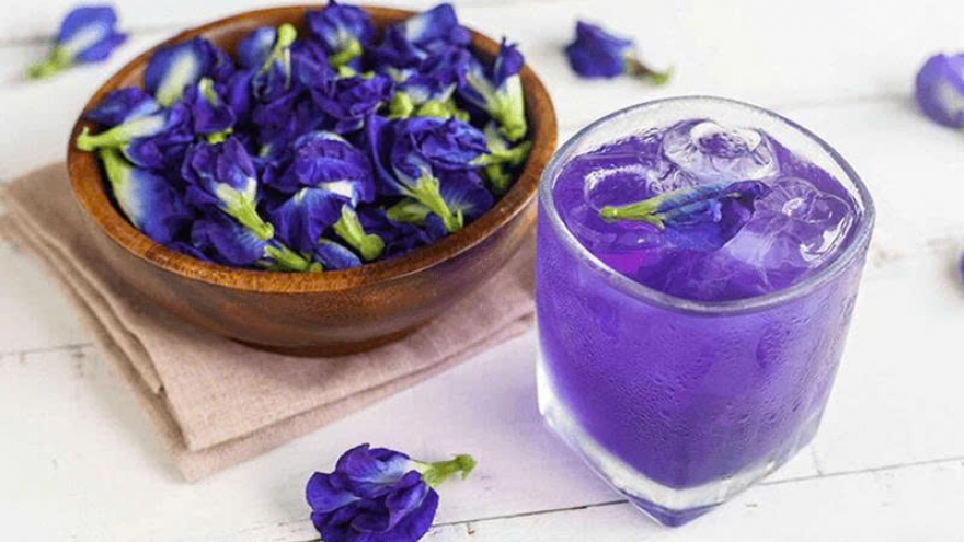 “Ăn hoa như ăn rau”: Trào lưu ẩm thực mới và những cảnh báo an toàn