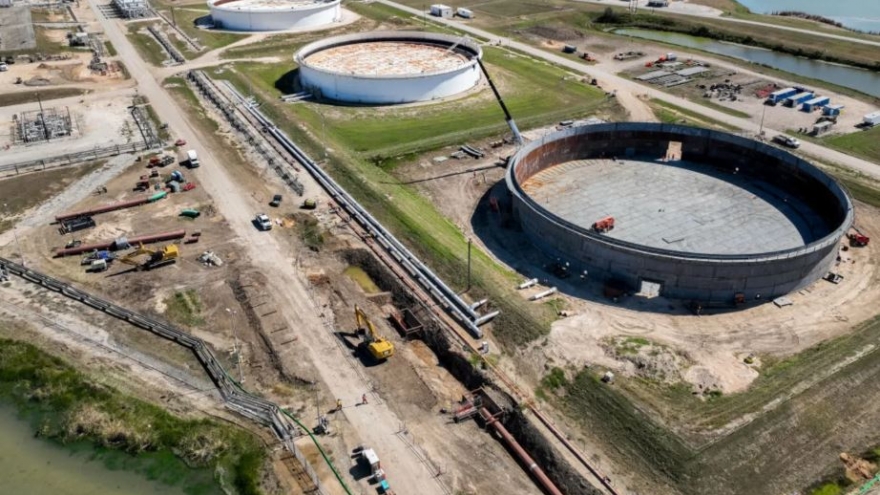 IEA xuất lượng dầu dự trữ lớn nhất lịch sử do cú sốc về nguồn cung ở Trung Đông