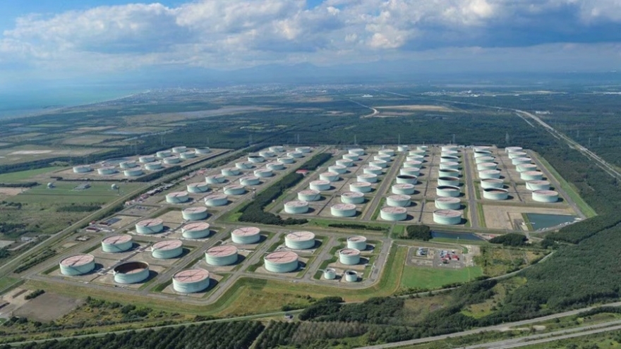 Nhật Bản kêu gọi tăng cường hợp tác châu Á để đảm bảo nguồn cung dầu