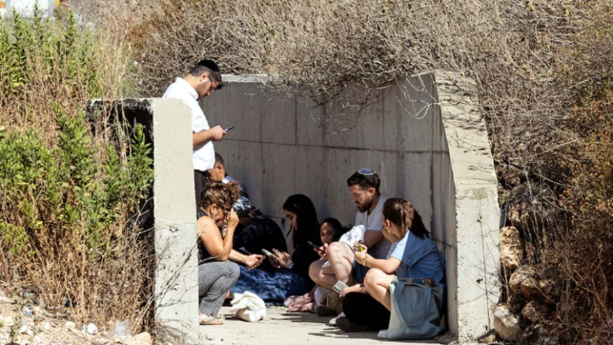 Hơn 3 triệu người phải di tản tại Iran