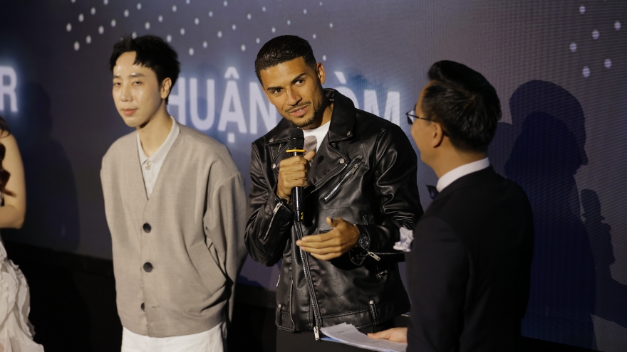 Đỗ Hoàng Hên tham dự sự kiện đặc biệt trước ngày hội quân ĐT Việt Nam