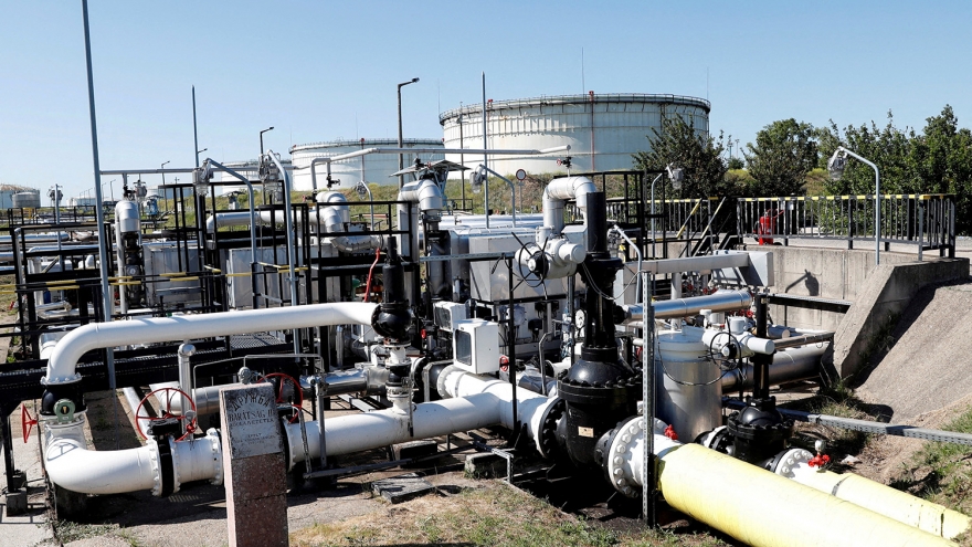 Ukraine từ chối mở lại đường ống dẫn dầu Druzhba bất chấp sức ép từ EU