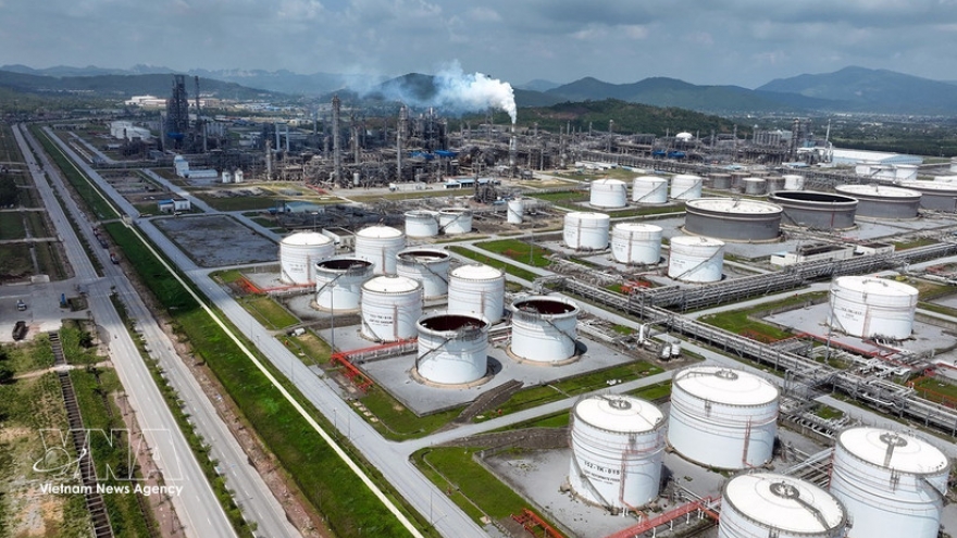 Vietnam diversifies supply sources to meet domestic fuel demand