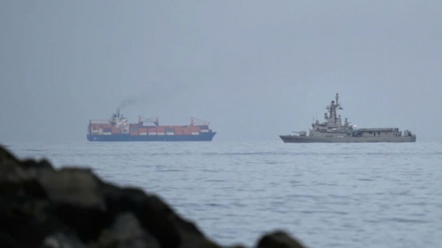 Iran bác tin đàm phán với Mỹ, dọa rải mìn trên toàn Vịnh Ba Tư