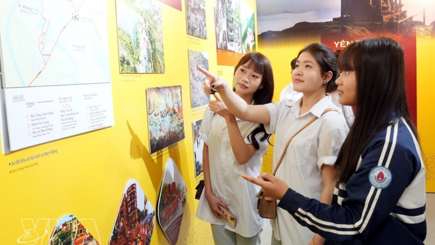 Exhibition introduces Yen Tu-Vinh Nghiem-Con Son, Kiep Bac World Cultural Heritage