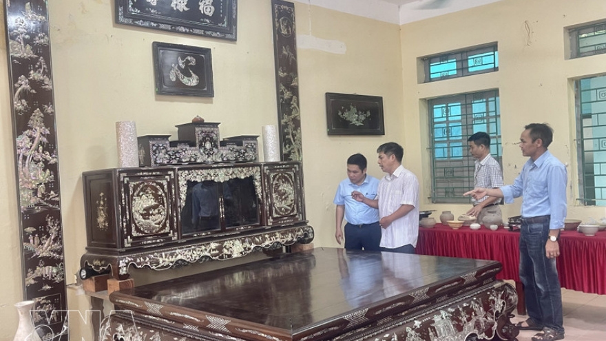 Four Hanoi craft villages join global creative crafts network