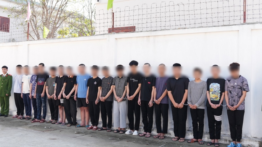 Cảnh sát hình sự xử lý nhiều nhóm thanh, thiếu niên gây rối
