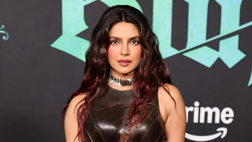 Priyanka Chopra ở Hollywood: Ngôi sao toàn cầu nhưng vẫn thiếu vai diễn xứng tầm