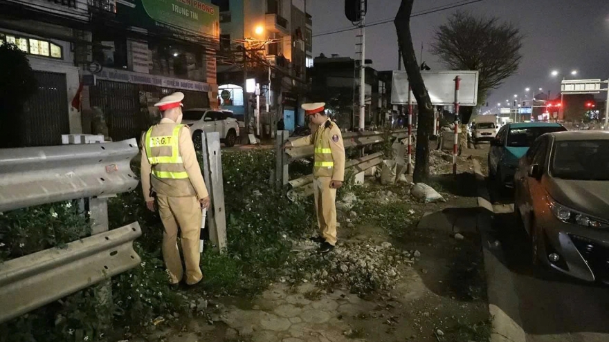 Hà Nội quyết liệt xử lý hành vi cố tình vượt gác chắn đường sắt