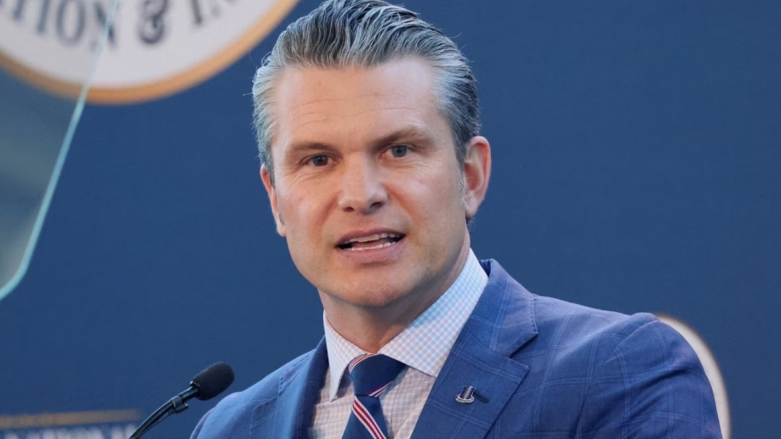 Mỹ tuyên bố tàu ngầm đánh chìm chiến hạm Iran ở vùng biển quốc tế