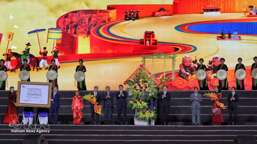 Ceremony marks UNESCO recognition of Dong Ho prints, Yen Tu complex