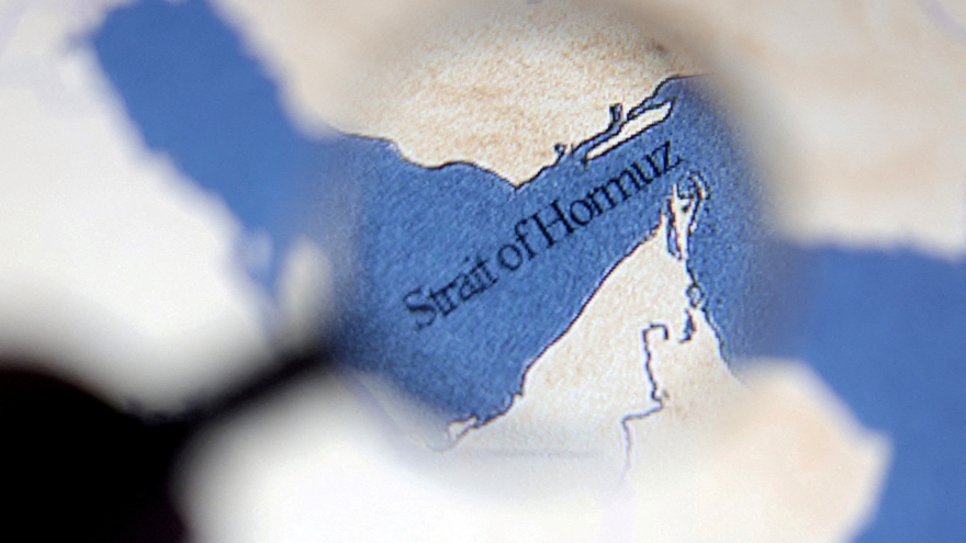 Hệ thống Petrodollar, eo biển Hormuz và phép thử trật tự tài chính toàn cầu