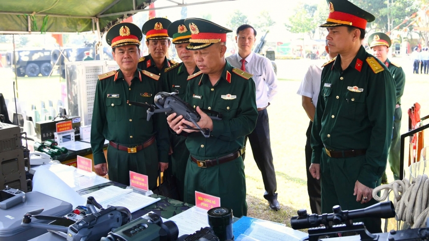 Khánh Hòa ra quân huấn luyện gắn với thi đua chào mừng Ngày bầu cử
