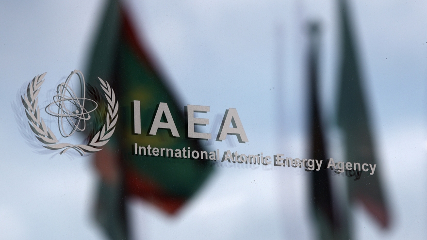 IAEA bác bỏ nguy cơ rò rỉ phóng xạ sau vụ tấn công vào nhà máy nước nặng Iran