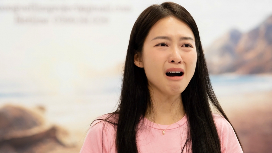 Khả Ngân, Lê Bống khóc sướt mướt khi được NSƯT Quyền Linh thị phạm casting