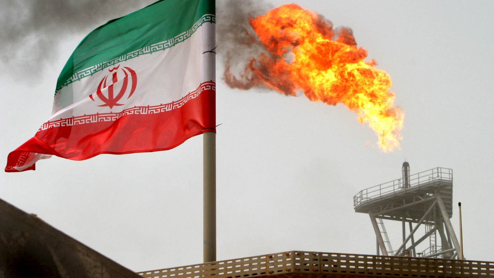 Nóng thế giới ngày 11/5: Iran cảnh báo tấn công dữ dội nếu tàu thuyền bị nhắm tới