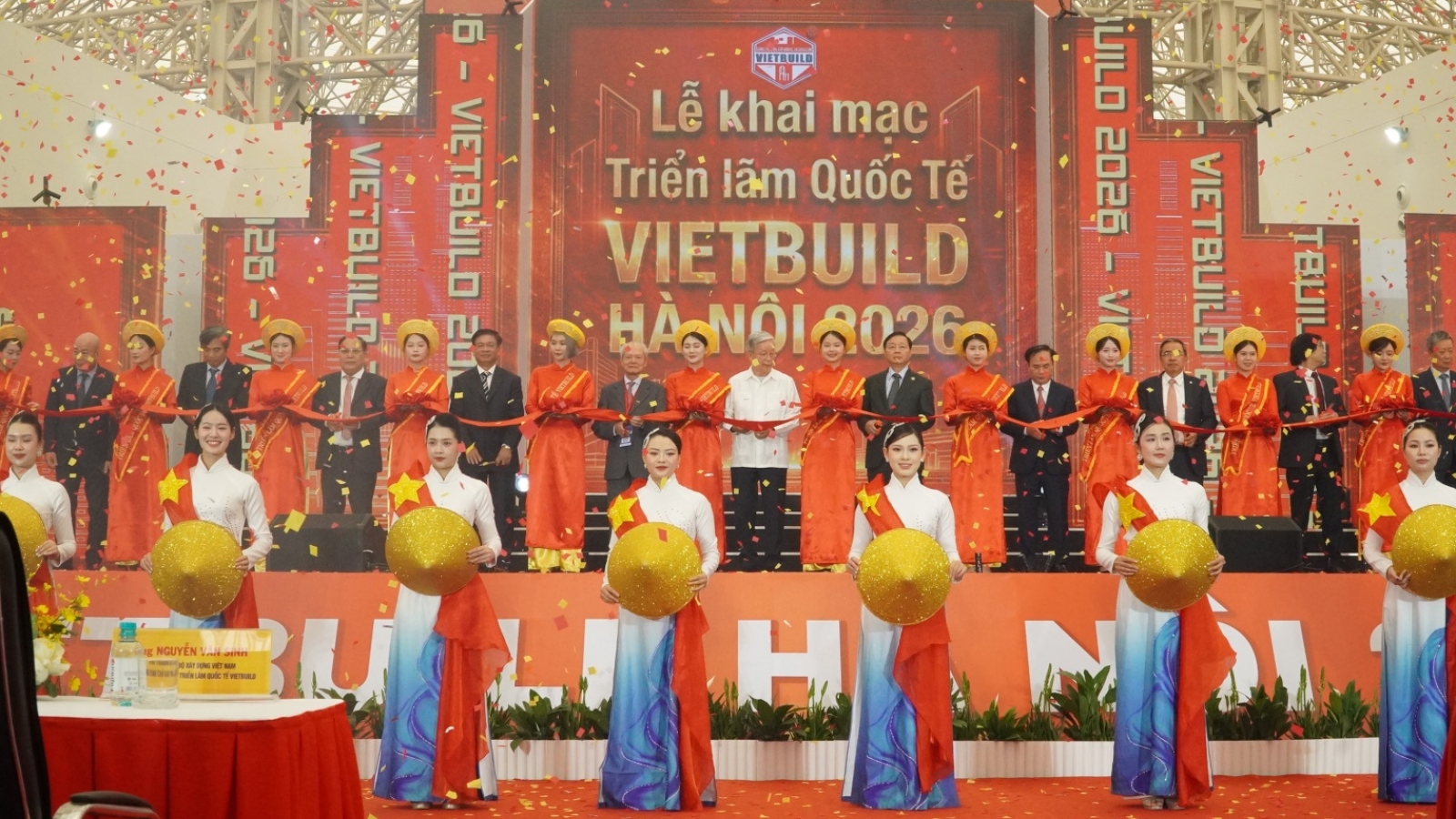 Businesses urged to drive green, digital transition at Vietbuild Hanoi 2026