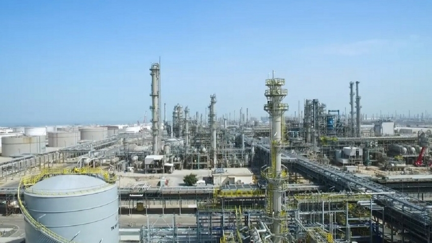 Chiến sự Trung Đông: Iran tấn công nhà máy lọc dầu Kuwait và các nước Vùng Vịnh