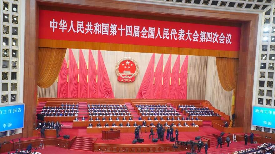 Trung Quốc bắt đầu bước vào thời kỳ tăng trưởng kinh tế dưới 5%