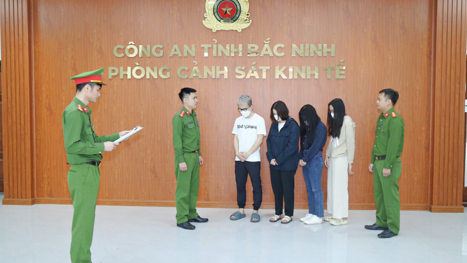 Làm giả hồ sơ mua nhà ở xã hội, 4 người bị khởi tố ở Bắc Ninh