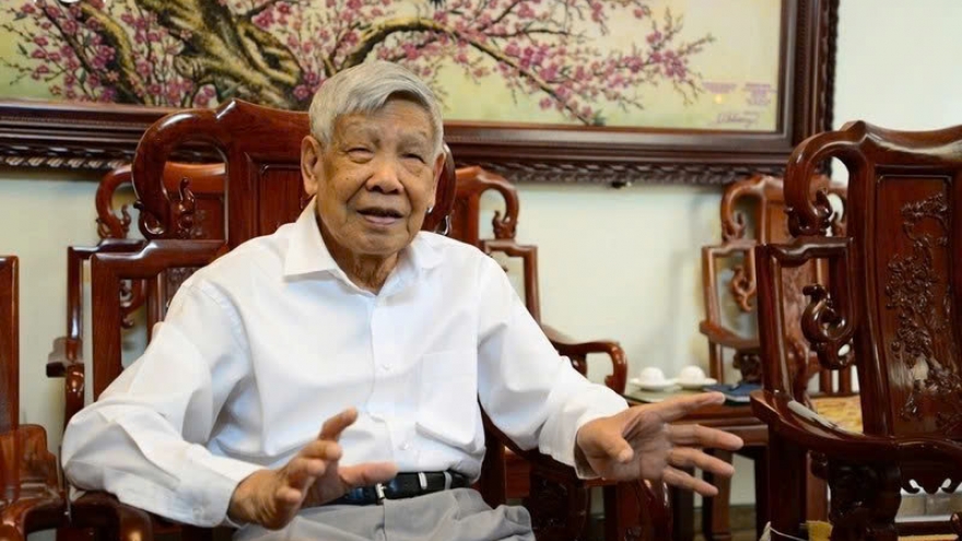 "Đồng chí Lê Khả Phiêu - người chiến sĩ cách mạng kiên trung"