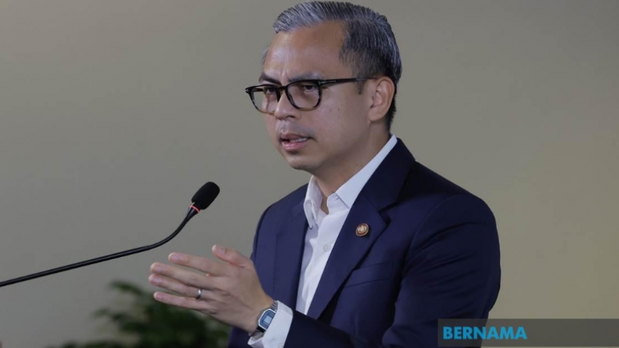 Malaysia xem xét cho công chức làm việc tại nhà để ứng phó rủi ro năng lượng