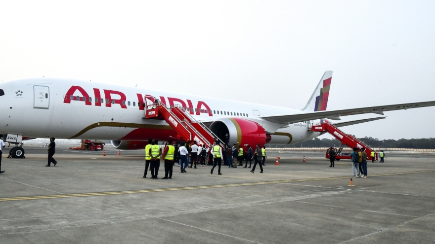 Khủng hoảng nhiên liệu - Các hãng hàng không Ấn Độ tăng phụ phí