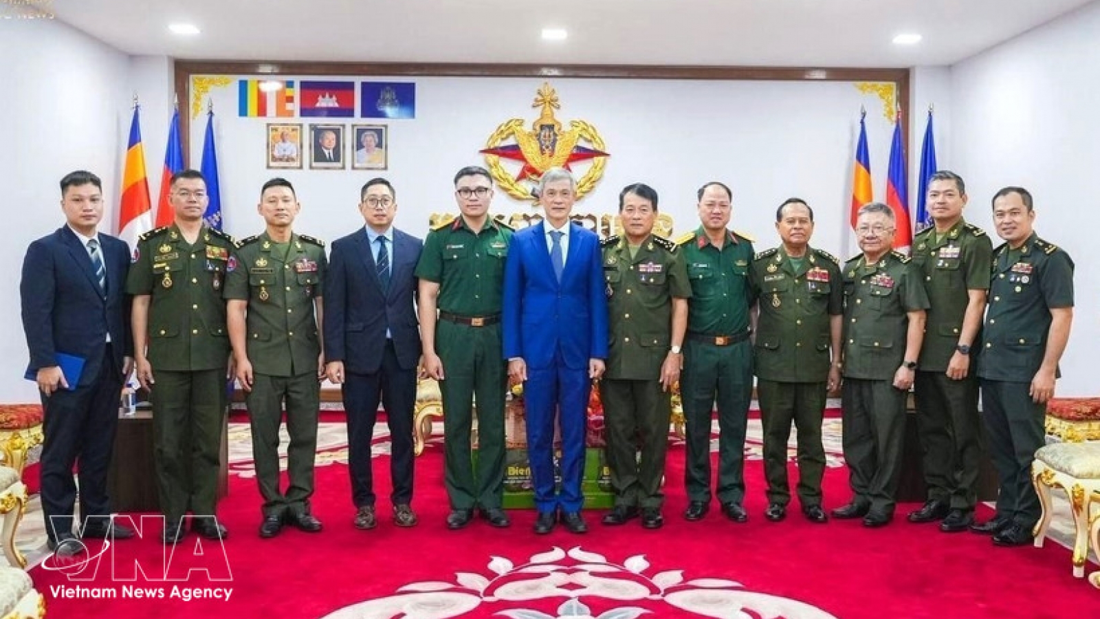 Vietnam, Cambodia foster friendship, solidarity