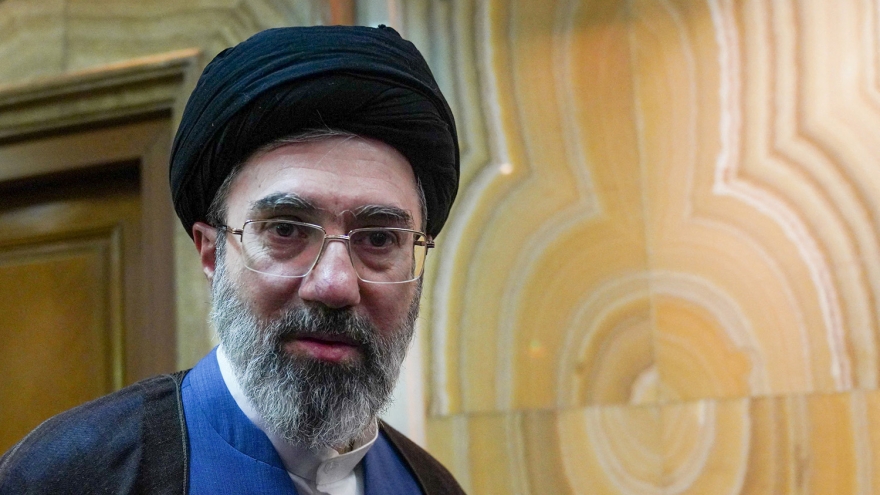 Iran nói tân Lãnh tụ tối cao Mojtaba Khamenei vẫn “an toàn”