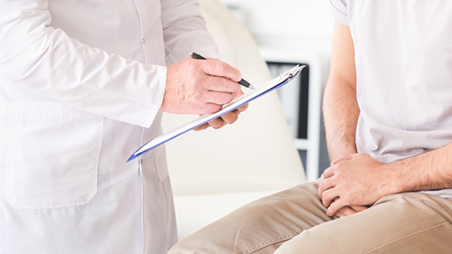 Nam giới ở độ tuổi nào cần quan tâm đến sức khỏe nam khoa?