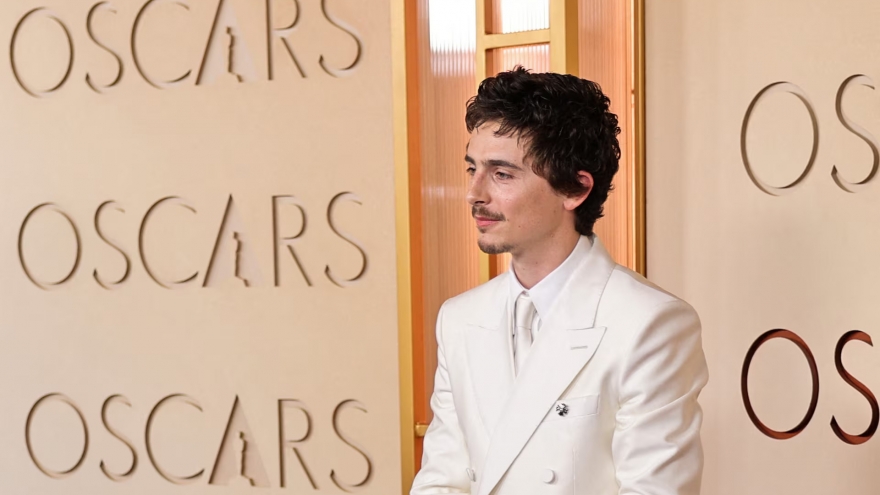 Timothée Chalamet trắng tay, nhiều cú sốc tại Oscar 2026