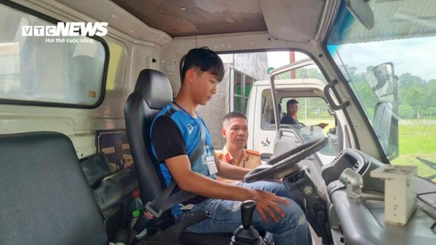 Cục CSGT sẽ đề xuất siết sát hạch lái xe, tăng yêu cầu đạo đức và kỹ năng