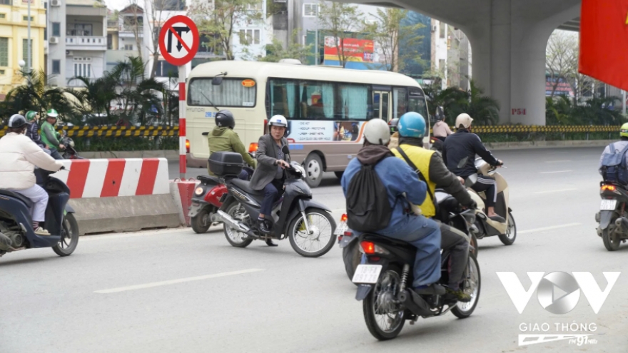 Hà Nội: Không để đường Phạm Văn Đồng thành điểm nóng vi phạm