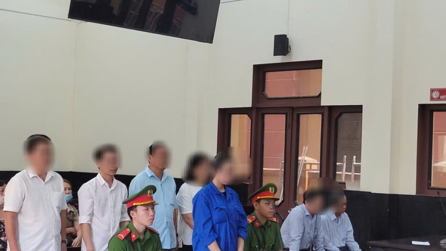 Truy tố hàng loạt nguyên cán bộ Ban Thi đua - Khen thưởng tỉnh Đồng Tháp