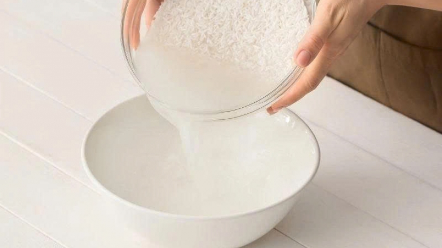 Đừng vội đổ đi: Nước vo gạo có nhiều công dụng bất ngờ ít người biết
