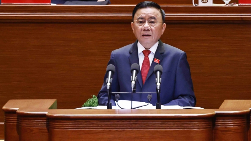 Bộ Chính trị yêu cầu việc đánh giá cán bộ phải là "thước đo" để bố trí cán bộ