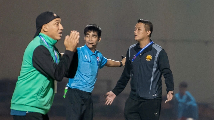 Pha bóng gây tranh cãi nảy lửa ở trận Thanh Hóa 0-1 Hà Tĩnh